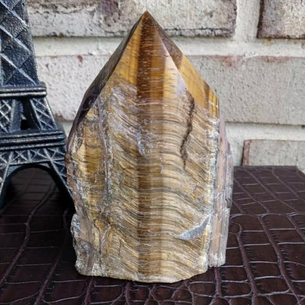 Tiger's Eye Crystal Point
